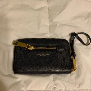 Marc jacobs wristlet